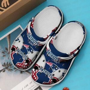 New England Patriots Personalized Crocs Crocband Clog Unisex Fashion Style For Women, Men Crocs393